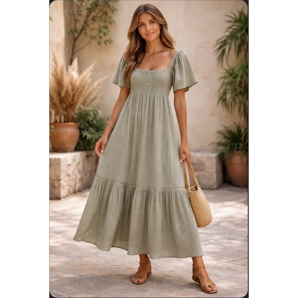 Easel Smocked Tiered Gauze Maxi Dress Green Size M Boho Cottagecore Milkmaid - Picture 2 of 10